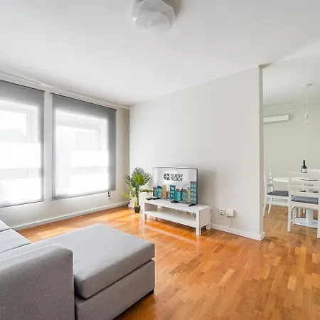Guestready - Charm In Lejlighed *
